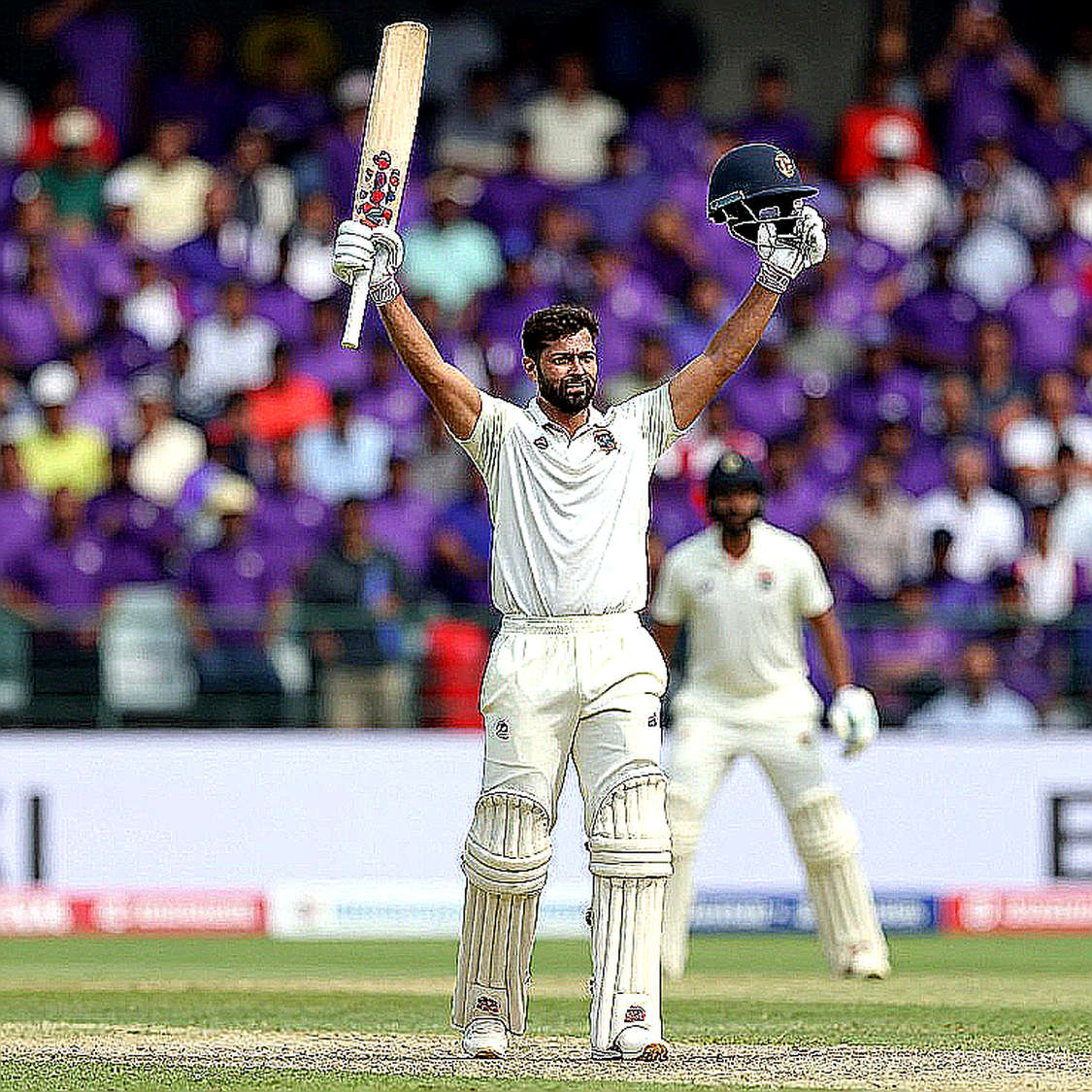 যে কুইজ উত্তর দেয় না, শুধু প্রশ্নের মূলধন গোনে