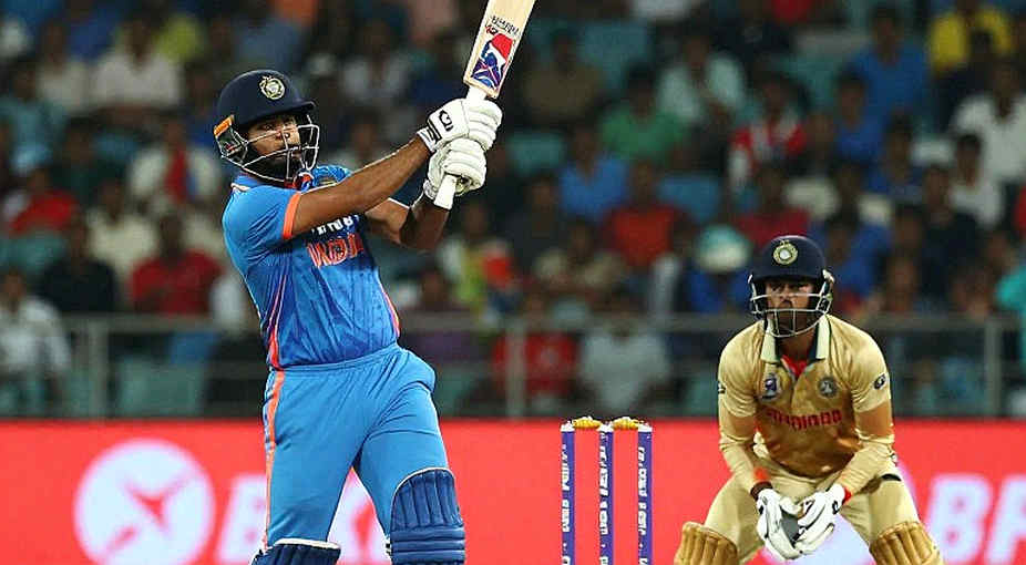লাহোরের ২৪১: ডাকেটের সেঞ্চুরি আর ইংল্যান্ডের ওই অগণিত ২০ বল