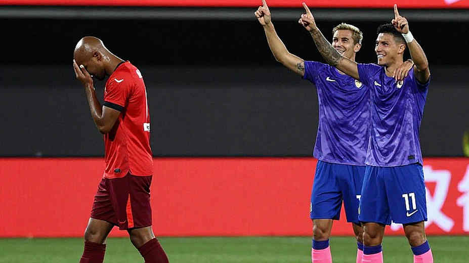 The Grammar of a Rebound: Why Arsenal Did Not Lose and Chelsea Did Not Win