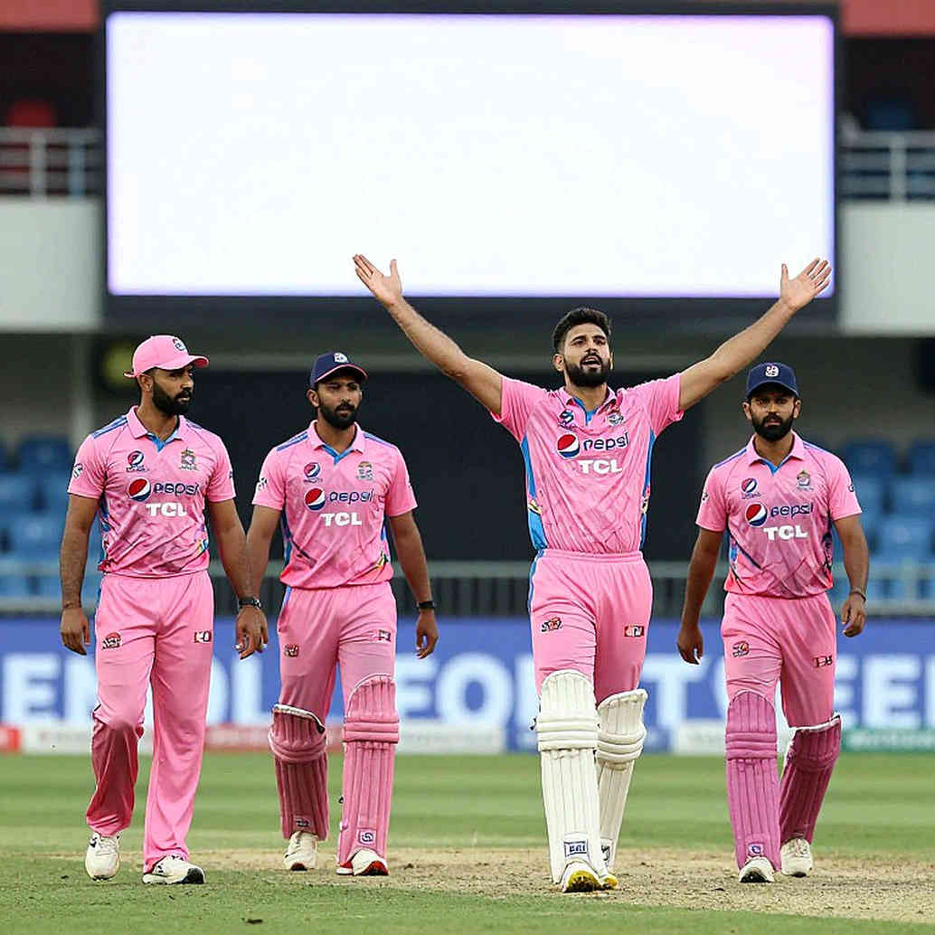 SA20 ২০২৭ নিলাম: ৭৮৯ জনের স্বপ্ন, ১৫৬ জনের তালিকা আর ৪২ মিলিয়ন র্যান্ডের হিসাব SA20 ২০২৭ নিলাম: ৭৮৯ জনের স্বপ্ন, ১৫৬ জনের তালিকা আর ৪২ মিলিয়ন র্যান্ডের হিসাব